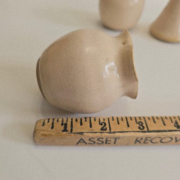 Dana Turpin Signed Pottery Three Piece Set Creamer, Sugar Bowl, Vase Tan Peach - Picture 6 of 10